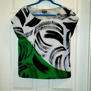Vince Caamuto short sleeve blouse